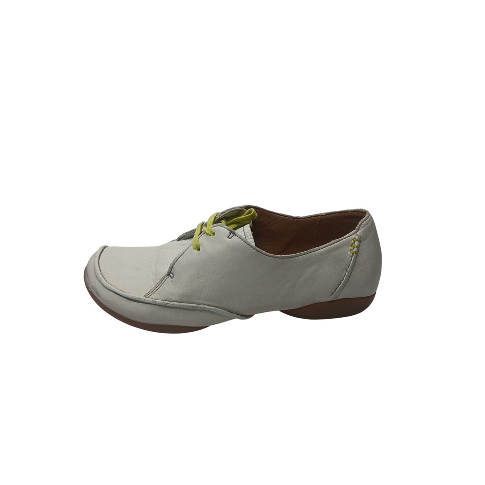 Clarks Artisan Oxford Shoes Womens 6.5 White Leather Lime Laces 26068601